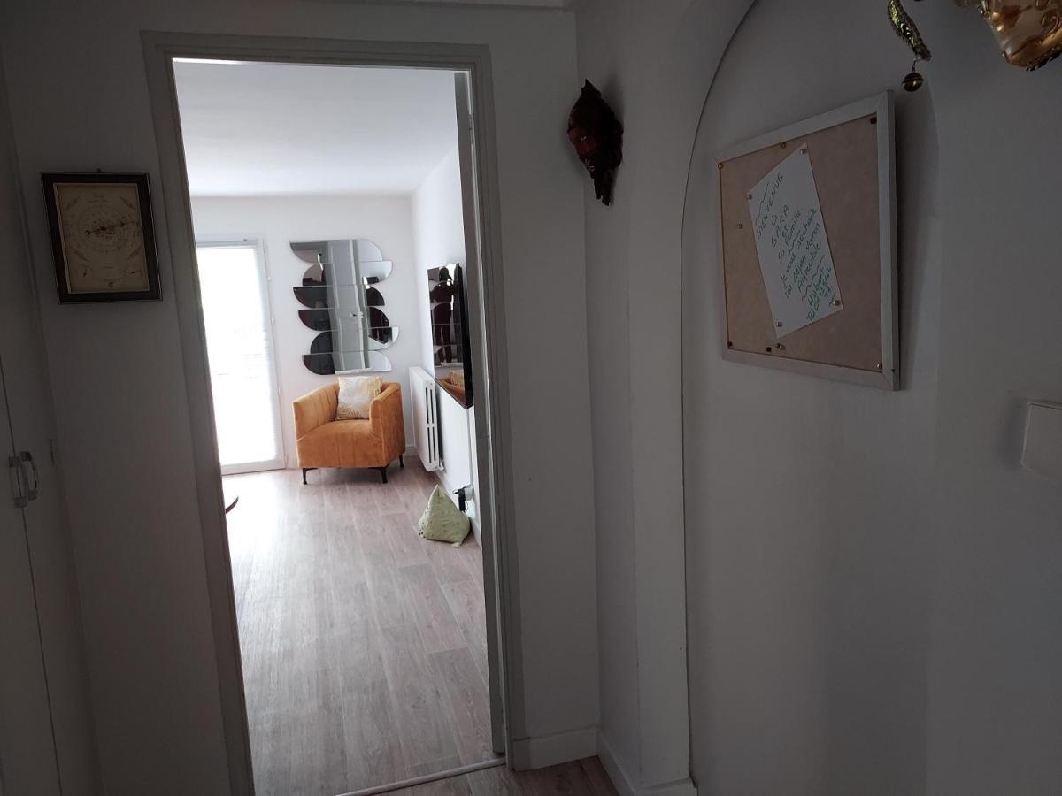 Rez-De-Chaussee Privatif Spacieux 3* D'Une Villa Centre Ville イエール エクステリア 写真