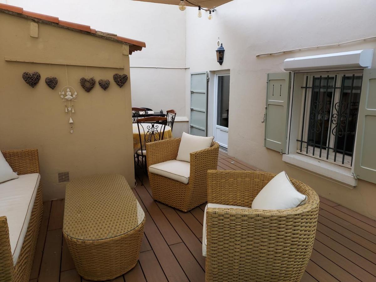 Rez-De-Chaussee Privatif Spacieux 3* D'Une Villa Centre Ville イエール エクステリア 写真